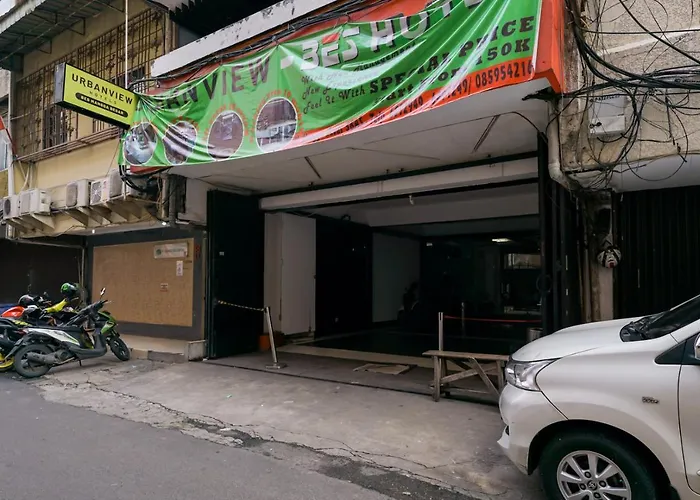Urbanview Hotel Bes Mangga Besar Jakarta